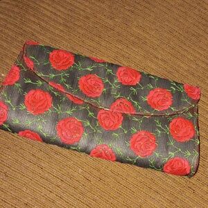 Rose Patterned Clutch Bag 🌹